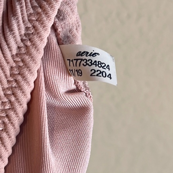 Aerie Sz Large Ribbed Cut Out One Piece Swimsuit Pastel Powder Petal Pink - Picture 9 of 10